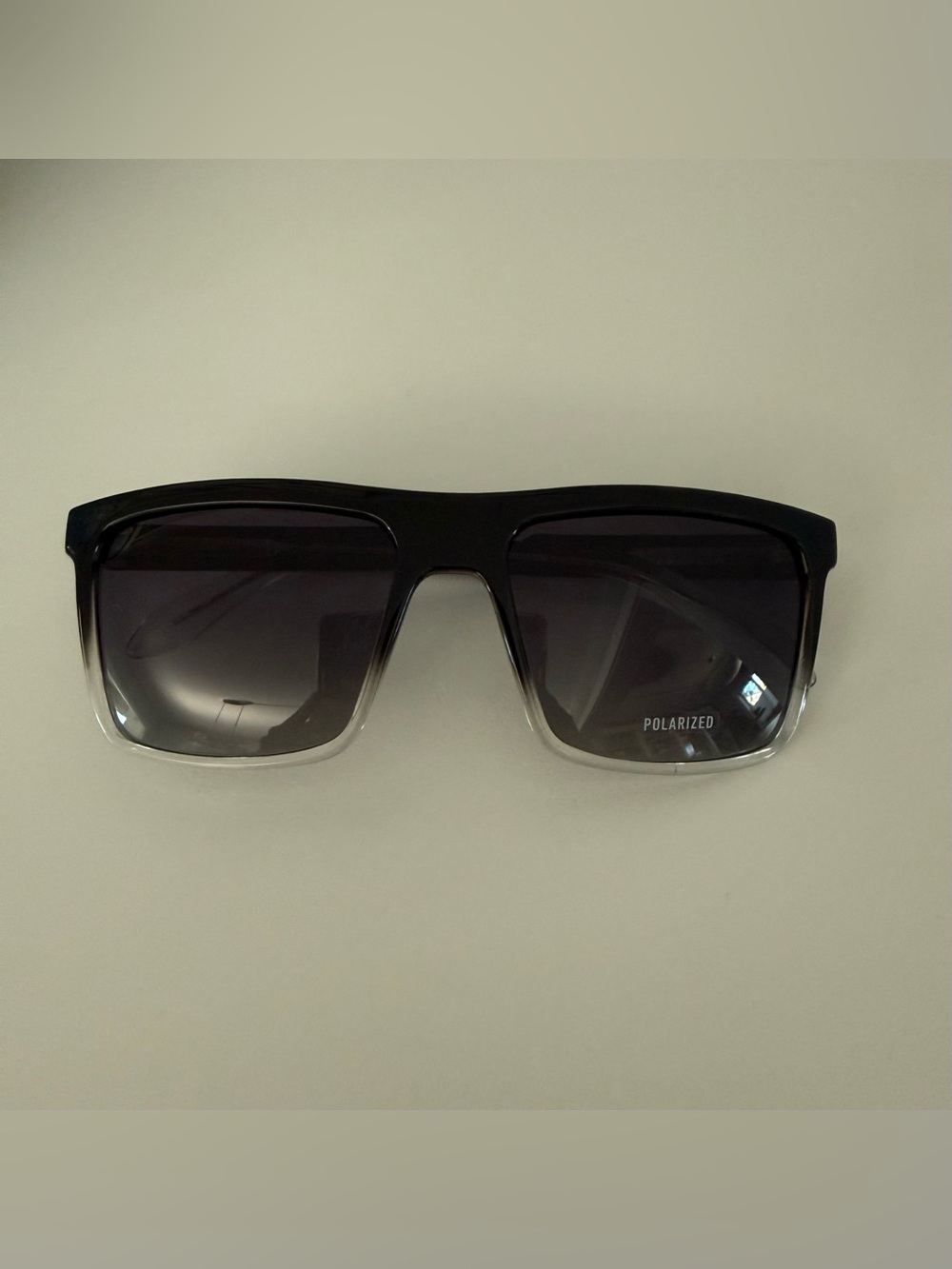 New QUAY Let It Run Polarized Sunglasses Black Frame Square Oversized 38972